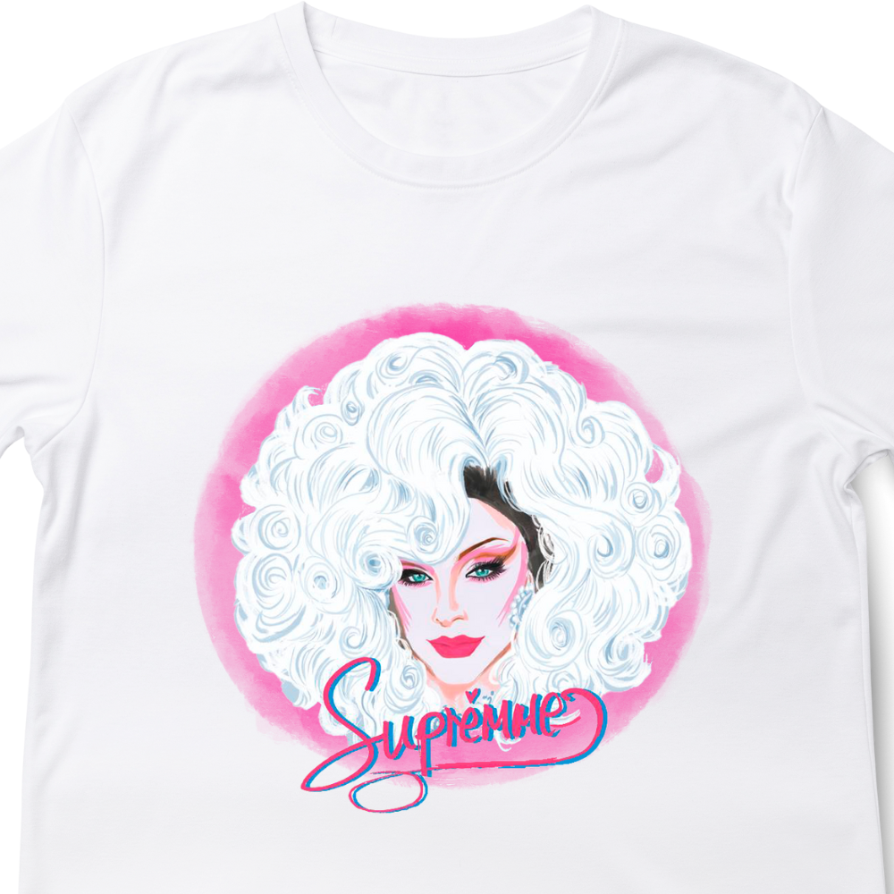 Camiseta Ilustración Supremme de Luxe + Tarjeta Firmada + Sobre personalizado